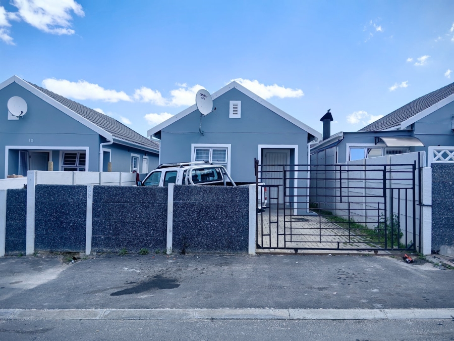 2 Bedroom Property for Sale in Idasvallei Western Cape